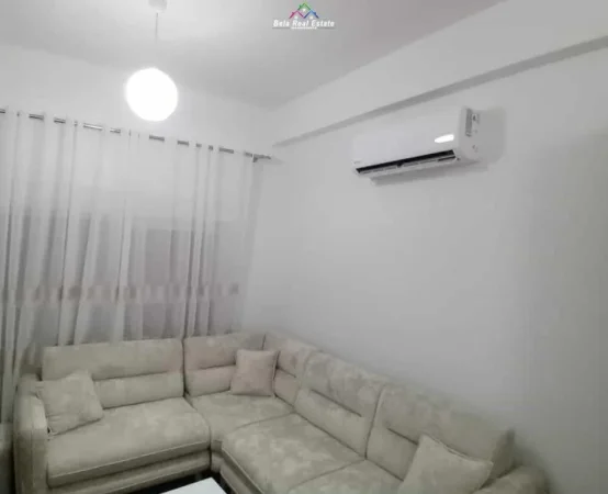 Tirane, jepet me qera apartament 1+1+Ballkon Kati 7, 45 m² 450 € (Rruga Pasho Hysa)