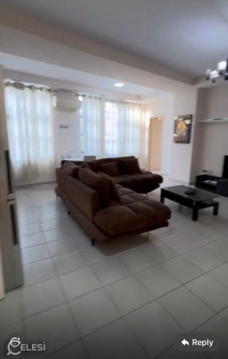 Tirane, jepet me qera apartament 2+1+Ballkon Kati 2, 110 m² 650 € (SELVIA)