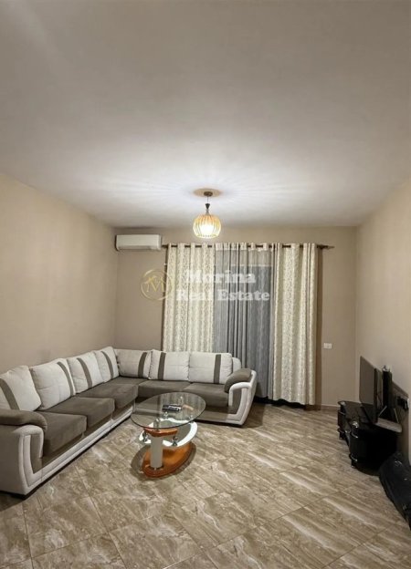 Tirane, jepet me qera apartament 2+1 Kati 2, 108 m² 600 € (Rruga Nexho Konomi)