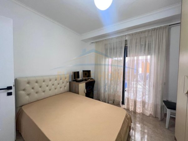 Tirane, shitet apartament 2+1 Kati 2, 102 m² 135.000 € (Fresku)