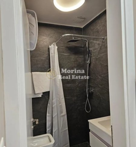 Tirane, jepet me qera apartament 1+1 Kati 1, 55 m² 700 € (Rruga fortuzi)