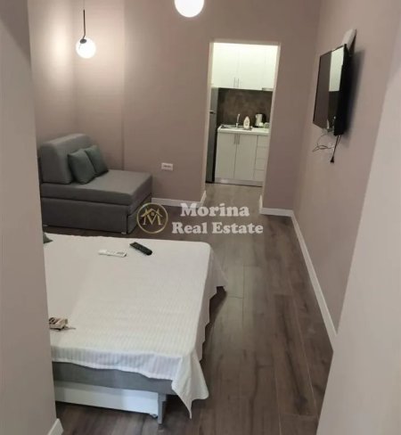 Tirane, jepet me qera garsonier Kati 1, 35 m² 400 € (Rruga Fortuzi)