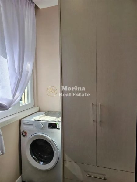 Tirane, jepet me qera garsonier Kati 1, 35 m² 400 € (Rruga Fortuzi)