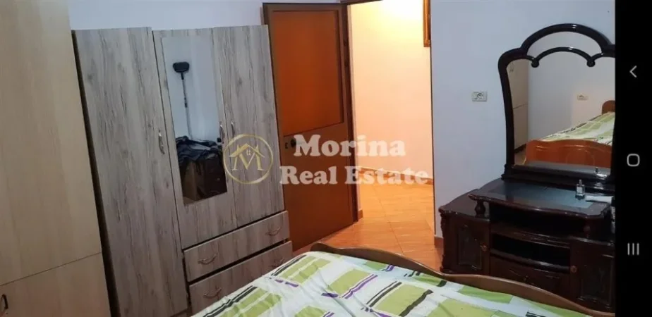 Tirane, jepet me qera shtepi 1+1 Kati 1, 60 m² 400 € (5 Maji)