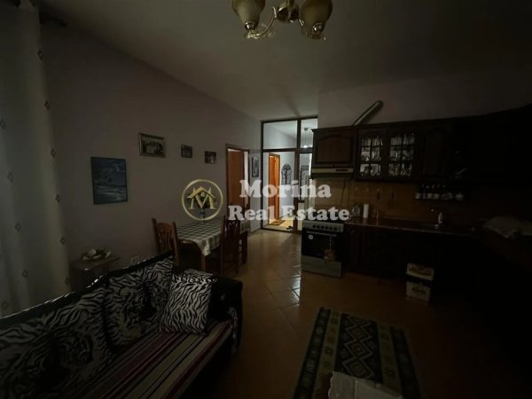 Tirane, jepet me qera Vile 1+1 Kati 1, 85 m² 350 € (Yzberisht)