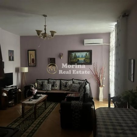 Tirane, jepet me qera Vile 1+1 Kati 1, 85 m² 350 € (Yzberisht)