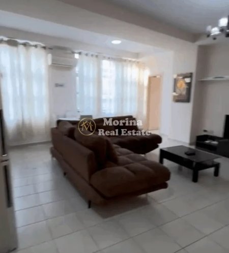 Tirane, jepet me qera apartament 2+1 Kati 1, 110 m² 650 € (Rruga Qemal Stafa)
