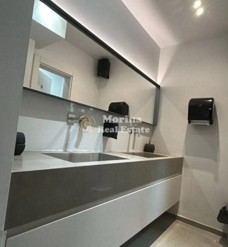 Tirane, shitet lokal , 150 m² 330.000 € (Ali Demi)