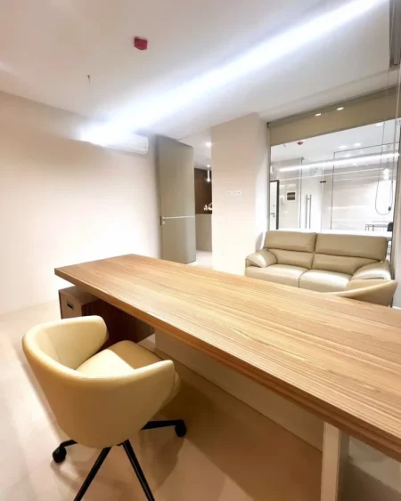 Tirane, shitet 2+1 , 86 m² 