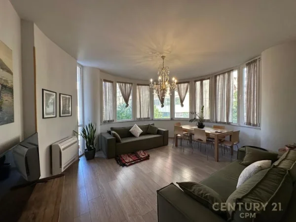 Tirane, shitet apartament duplex 3+1+Ballkon Kati 2, 135 m² 250.000 € (tek hipoteka)