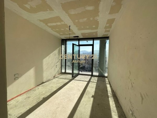 Tirane, shitet apartament duplex 3+1+Ballkon Kati 9, 200 m² 620.000 € (Leak view)