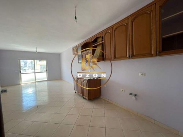 Tirane, shitet apartament 1+1+A+BLK Kati 1, 86 m² 70.000 Euro (Fresku)