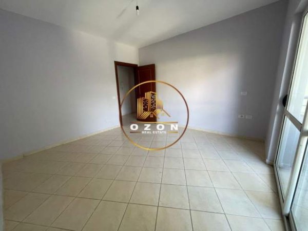 Tirane, shitet apartament 1+1+A+BLK Kati 1, 86 m² 70.000 Euro (Fresku)