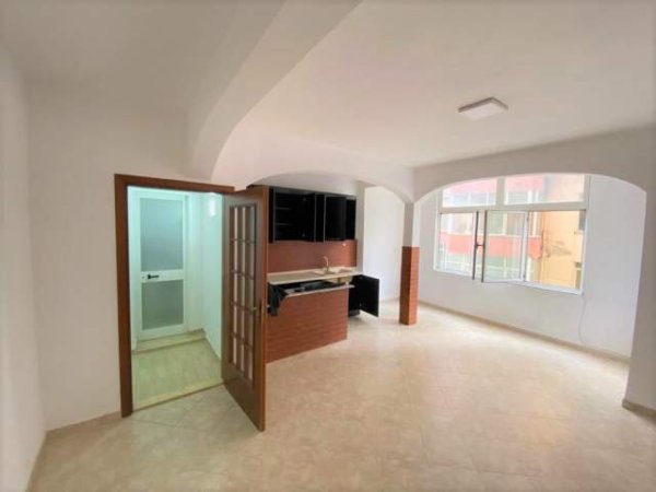 Tirane, shes apartament 1+1 Kati 4, 62 m² 130.000 Euro