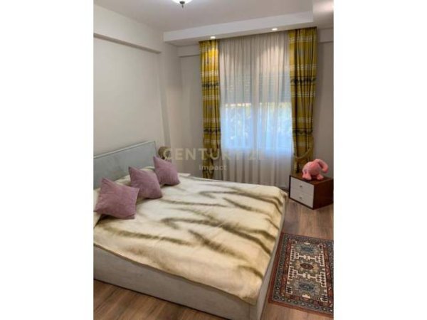 Tirane, jepet me qera apartament duplex Dublex Kati 1, 1.000 Euro (Kodra Diellit 2)