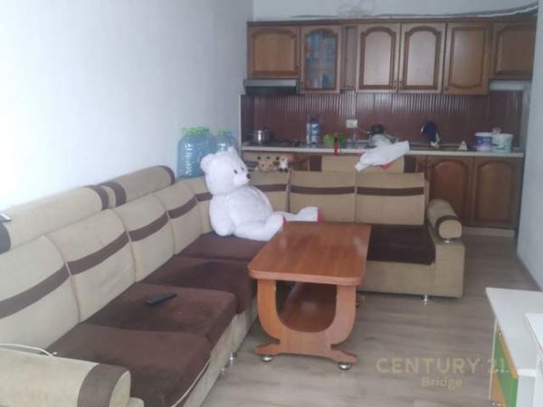 Tirane, shitet apartament 1+1+BLK Kati 5, 60 m² 63.000 Euro (Astiri)