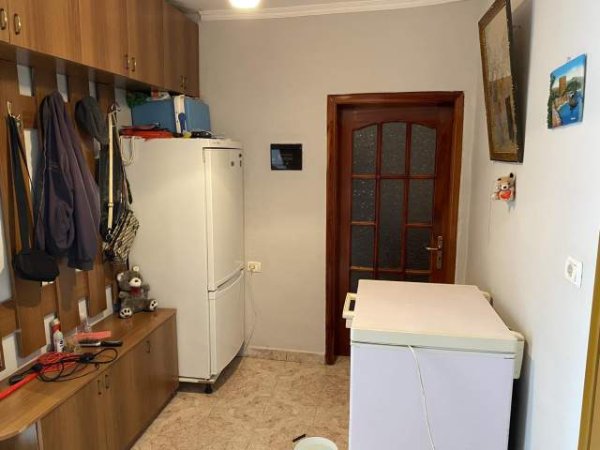 Elbasan, shitet shtepi 3+1+A+BLK Kati 4, 76 m² 4.000.000 Leke (Lagja vullnetari)