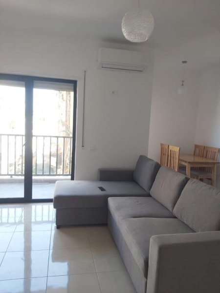 Tirane, jepet me qera apartament 1+1+A+BLK Kati 4, 75 m² 400 Euro (rruga Gjon Buzuku)