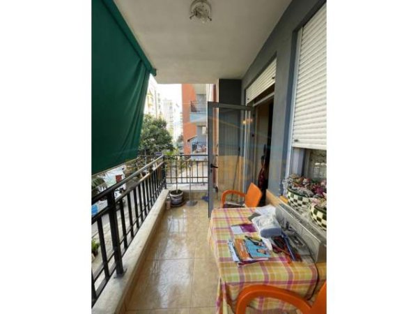 Tirane, shitet apartament Kati 1, 98 m² 113.000 Euro (UNAZA E RE)