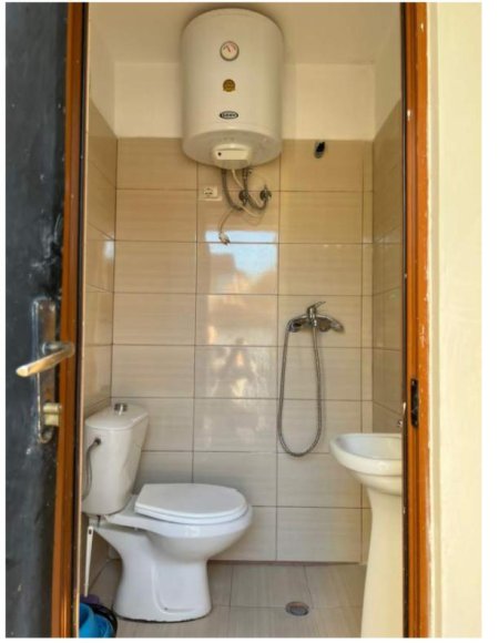Tirane, jepet me qera garsonier 30 m² 130 Euro (Todi shkurti)