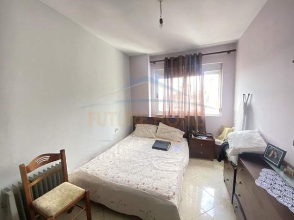 Tirane, shitet apartament Kati 9, 98 m² 100.000 Euro (YZBERISHT)