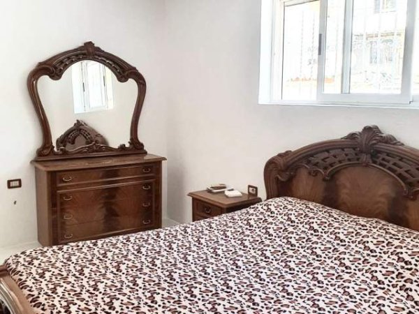 Tirane, jepet me qera apartament 1+1 Kati 2, 65 m² 31.000 Leke (Rruga Niko Avrami,Shkolla Bajram Curri)
