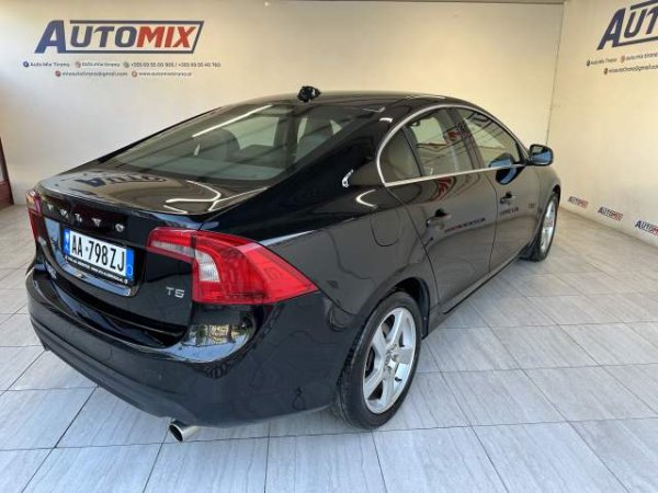 Tirane, shes makine Volvo s60 Viti 2012, 9.400 Euro