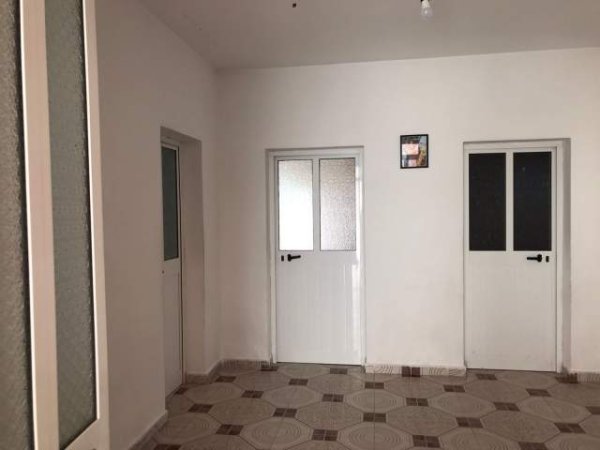 Tirane, jepet me qera apartament 2+1+A+BLK Kati 1, 120 m² 35.000 Leke (Siri kodra)