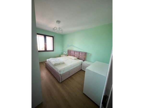 Durres, jepet me qera apartament 1+1 Kati 13, 89 m² 600 € 