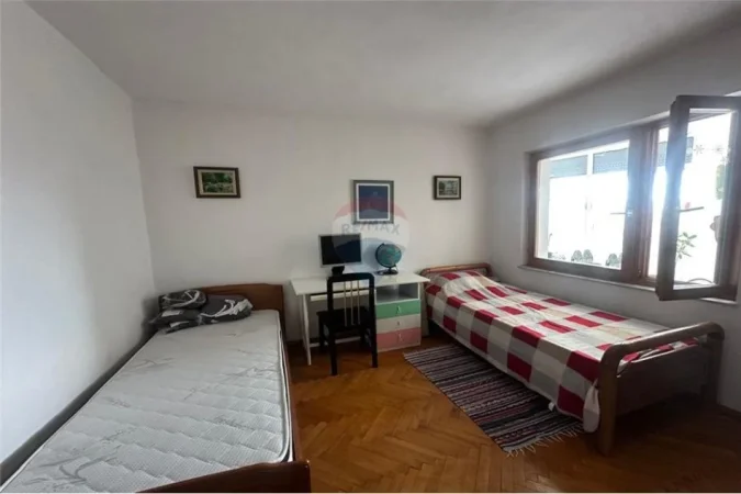 Tirane, shitet apartament 2+1 Kati 5, 100 m² 180.000 € (Rruga Tefta Tashko (ID: 530261059-284)