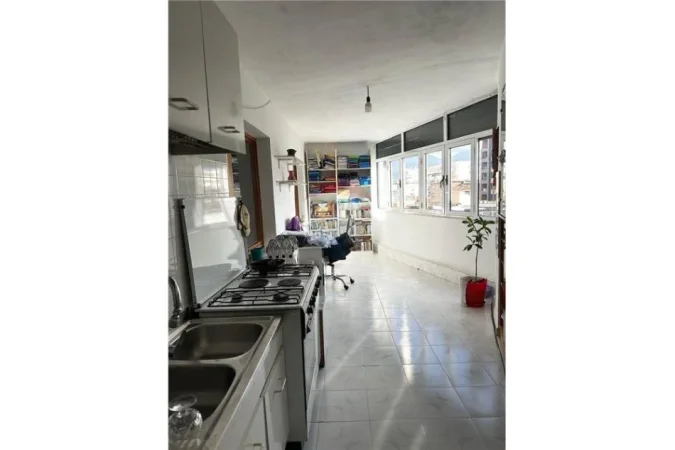 Tirane, shitet apartament 2+1 Kati 5, 100 m² 180.000 € (Rruga Tefta Tashko (ID: 530261059-284)