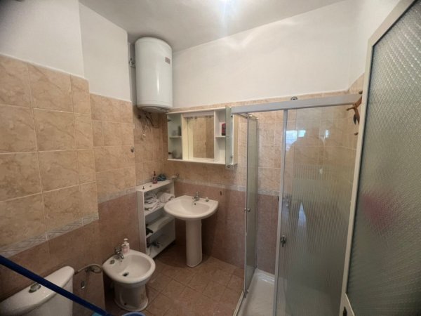 Durres, shitet apartament 1+1+Ballkon Kati 7, 90.000 € (pavaresia plazh)