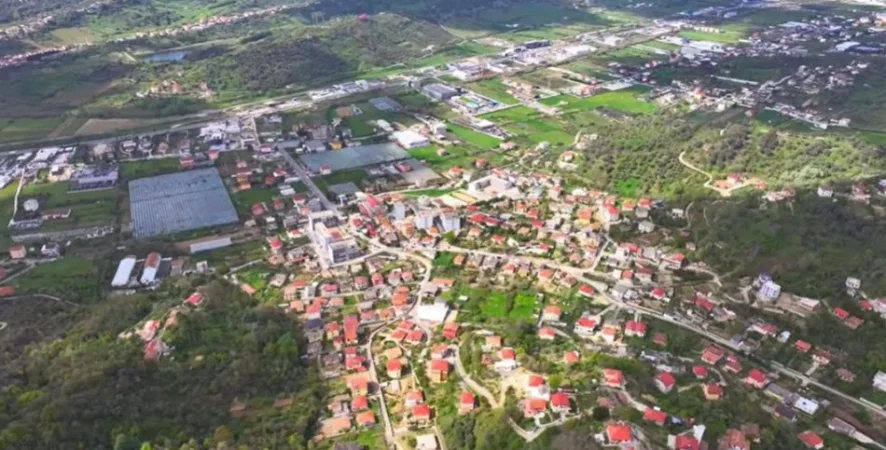 Tirane, shitet shtepi , 414 m² (Marikaj)