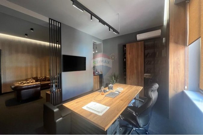 Tirane, shitet zyre Kati 1, 355 m² 1.200.000 € (Kompleksi Delijorgji, Tiranë (ID: 530181095-228)