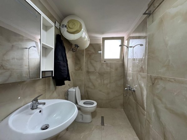 Tirane, shitet apartament 2+1+Aneks+Ballkon Kati 4, 70 m² 150.000 € (Pranë te Rruga Mine Peza)