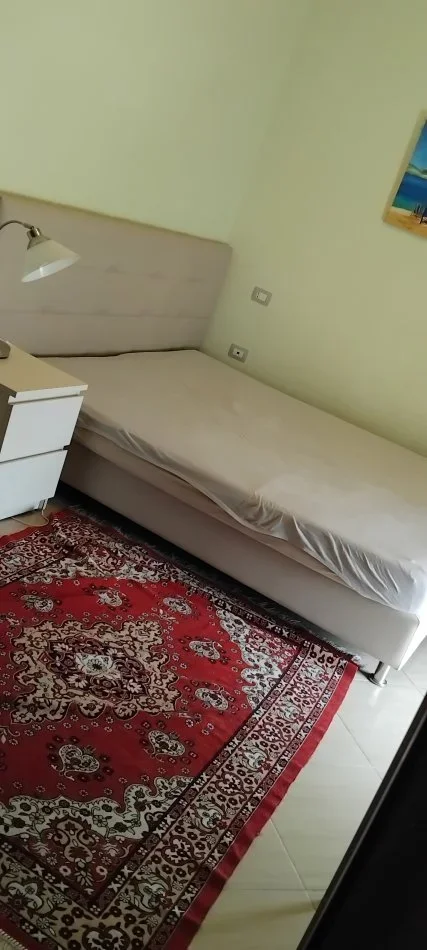 Vlore, jepet me qera apartament+verande | Penthouse 1+1+Ballkon Kati 4, 120 m² 330 € (Dalan dadani)