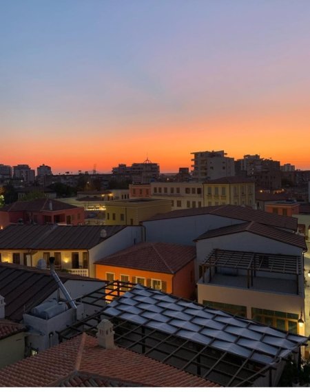 Vlore, jepet me qera apartament+verande | Penthouse 1+1+Ballkon Kati 4, 120 m² 330 € (Dalan dadani)