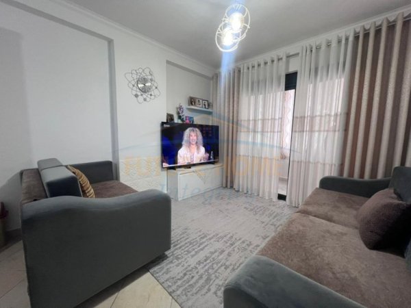Tirane, shitet apartament 2+1 Kati 2, 102 m² 135.000 € (Rruga e Thesarit.)