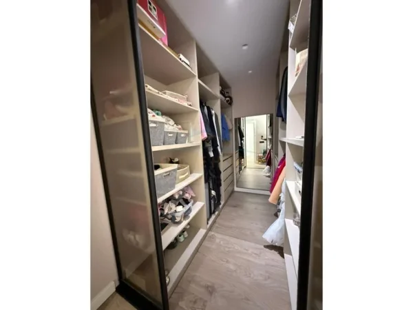 Tirane, shitet apartament 3+1+2+depo+ 2 poste parkimi Kati 2, 165 m² 355.000 € (Kopshti Botanik)