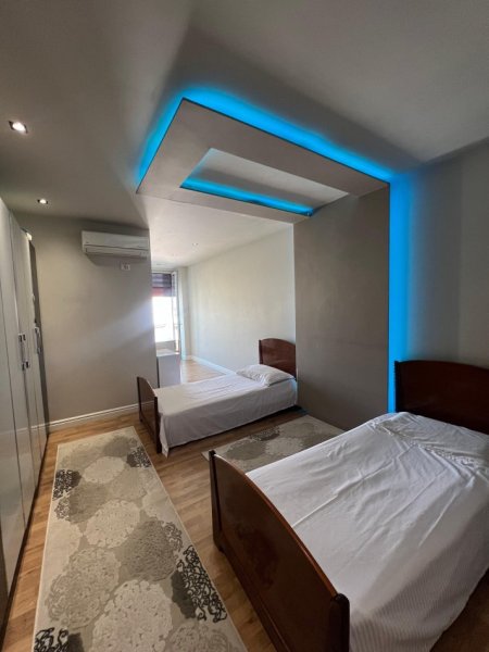 Tirane, jepet me qera apartament 2+1, cmimi 550 €, ne ASTIR, Tiranë
