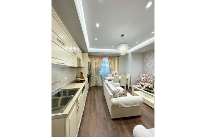 Tirane, jepet me qera apartament 2+1+Ballkon Kati 1, 120 m² 1.000 € (Rruga e Durresit)
