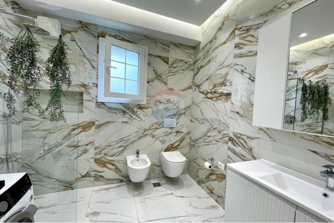 Tirane, jepet me qera apartament 2+1+Ballkon Kati 1, 120 m² 1.000 € (Rruga e Durresit)