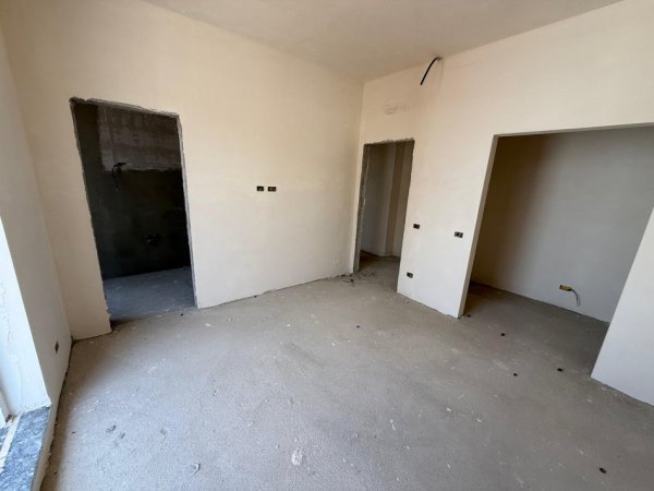 Tirane, shitet apartament 2+1+Ballkon Kati 0, 144 m² 288.160 € (TEG)