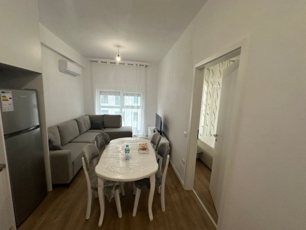 Tirane, jepet me qera apartament 1+1+Ballkon Kati 8, 80 m² 420 € (Ali Demi)