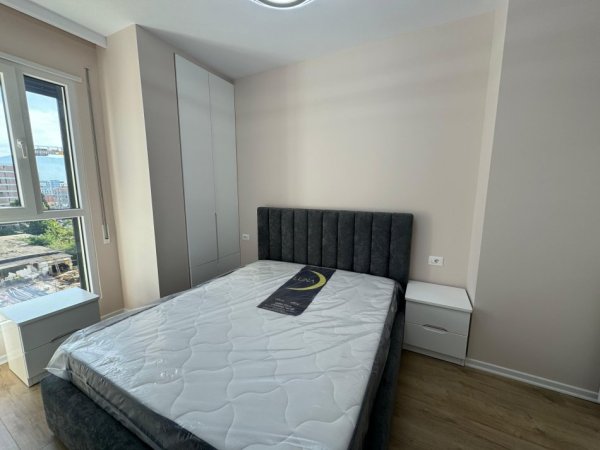 Tirane, jepet me qera apartament 1+1 Kati 6, 550 € 