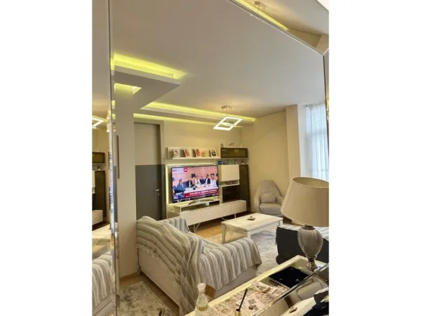 Tirane, shitet apartament 2+1+Ballkon , 112 m² 350.000 € (Kompleksi Kika 2)
