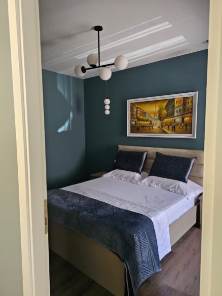 Tirane, jepet me qera apartament 1+1 Kati 4, 70 m² 700 € (Ngjitur me godinen e ish psd)