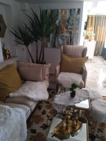 Durres, shitet apartament duplex Dublex Kati 4, 95 m² 135.000 € (Mali i Robit)