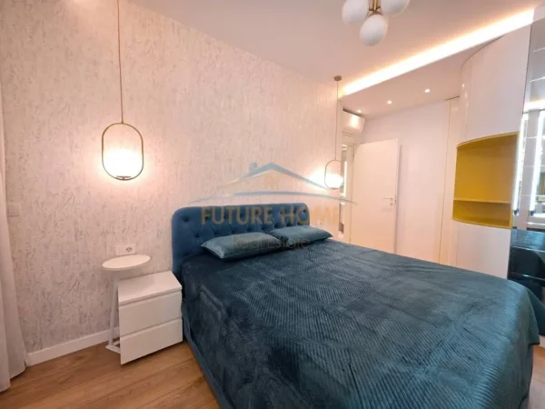 Tirane, jepet me qera apartament 2+1+Ballkon Kati 3, 96 m² 900 € (Rezidenca Alba, 21 dhjetori)