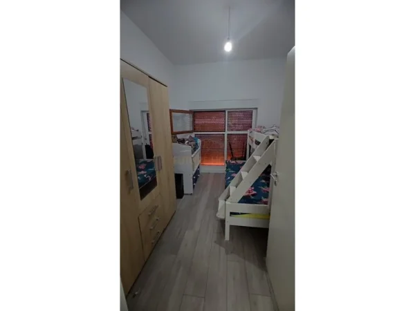 Tirane, shes apartament 2+1 Kati 3, 99 m² 175.000 € (Kompleksi Mangalem, Tiranë)